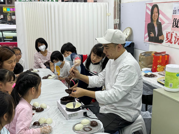 製作復活蛋花絮 1